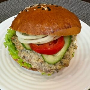 Гамбургер с говяжьей котлетой