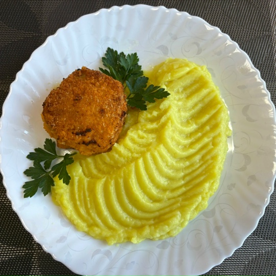 Котлета куриная с пюре