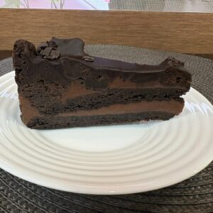 Торт мусс три шоколада