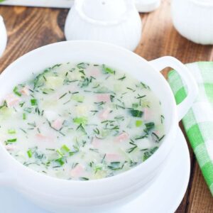 Окрошка на мин. газ. воде со сметаной